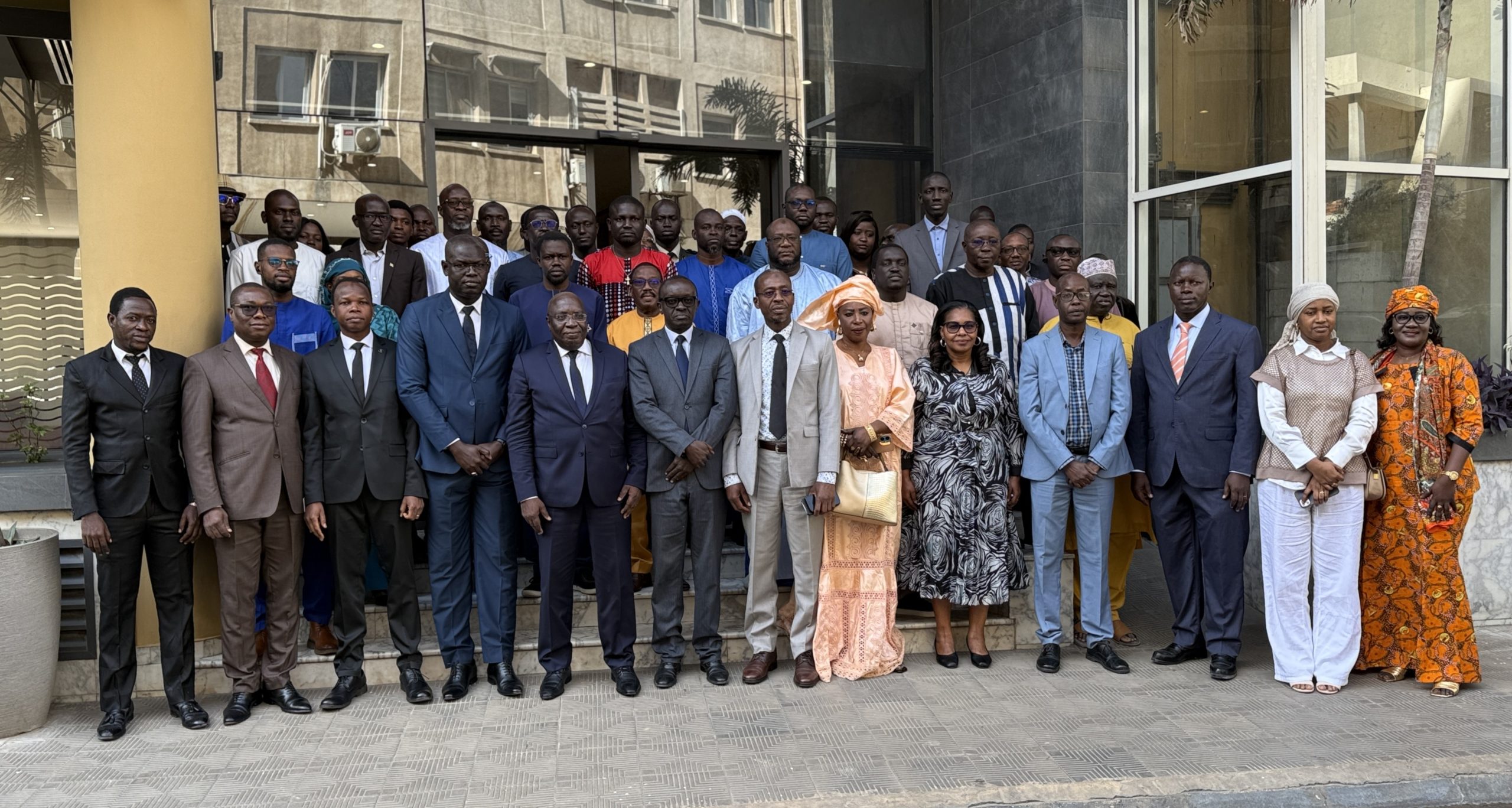 À Dakar, du 17 au 18 mars 2025, l'UEMOA réunit des acteurs clés pour diffuser ses nouveaux référentiels stratégiques, dont la Vision 2040,