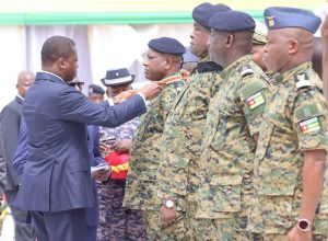 Le Togo honore le Général Eyadéma lors d’une conférence et d’une cérémonie de décoration présidées par Faure Gnassingbé, 