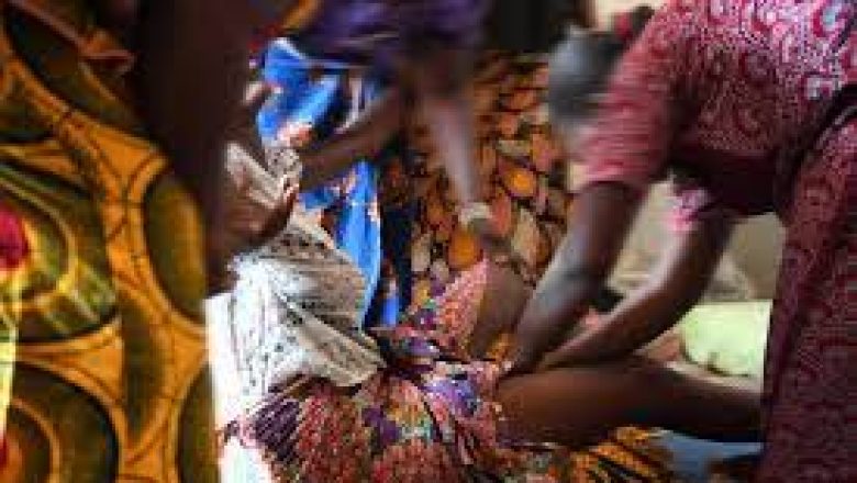 Les mutilations génitales féminines(MGF) au Togo détruisent des vies. Mobilisons-nous pour protéger les filles et défendre leurs droits.