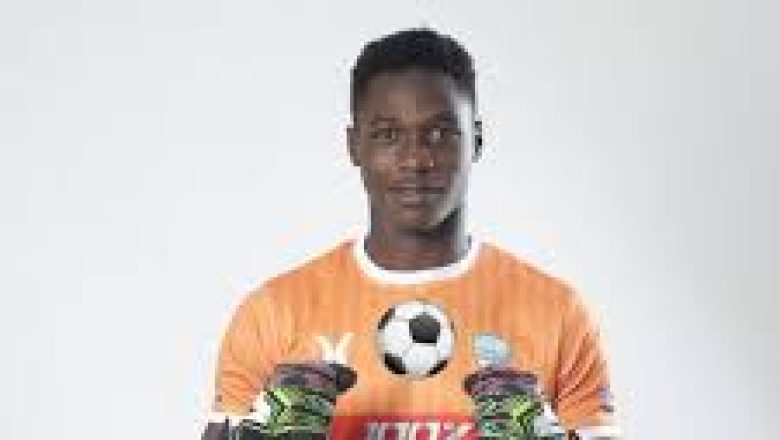 Yaya Achirafou, portier togolais de Lys Sassandra, s'apprête à défendre les Éperviers du Togo face à la Mauritanie et au Sénégal