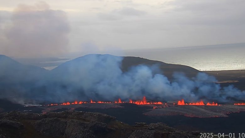 L’éruption volcanique qui secoue la péninsule de Reykjanes, près de Grindavík, où la terre s’ouvre et défie les hommes