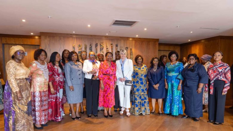 La rencontre à Lomé entre la Première Ministre togolaise et la directrice de l'OCDE met en lumière l'engagement du Togo pour l'équité