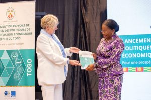 Élan économique du Togo lors de l'EPTE à Lomé, où la Première ministre Victoire Tomégah-Dogbé et l'OCDE ont uni leurs visions