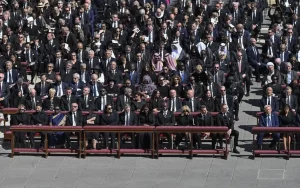 À Rome, le monde s'est uni pour l'adieu au Pape François, ultime hommage à un pasteur universel de paix et de fraternité.