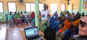 À Dapaong, des femmes réfugiées au Togo construisent leur autonomie grâce à une formation en épargne et aux activités génératrices 