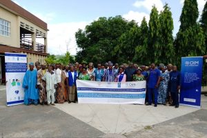 À Atakpamé, 250 chefs traditionnels togolais se sont réunis avec l'OIM pour renforcer la cohésion sociale, prévenir l'extrémisme violent 