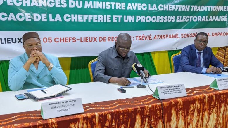 Le Togo lance une tournée nationale pour impliquer les chefs traditionnels dans la cohésion sociale et la préparation des élections municipales de 2025.