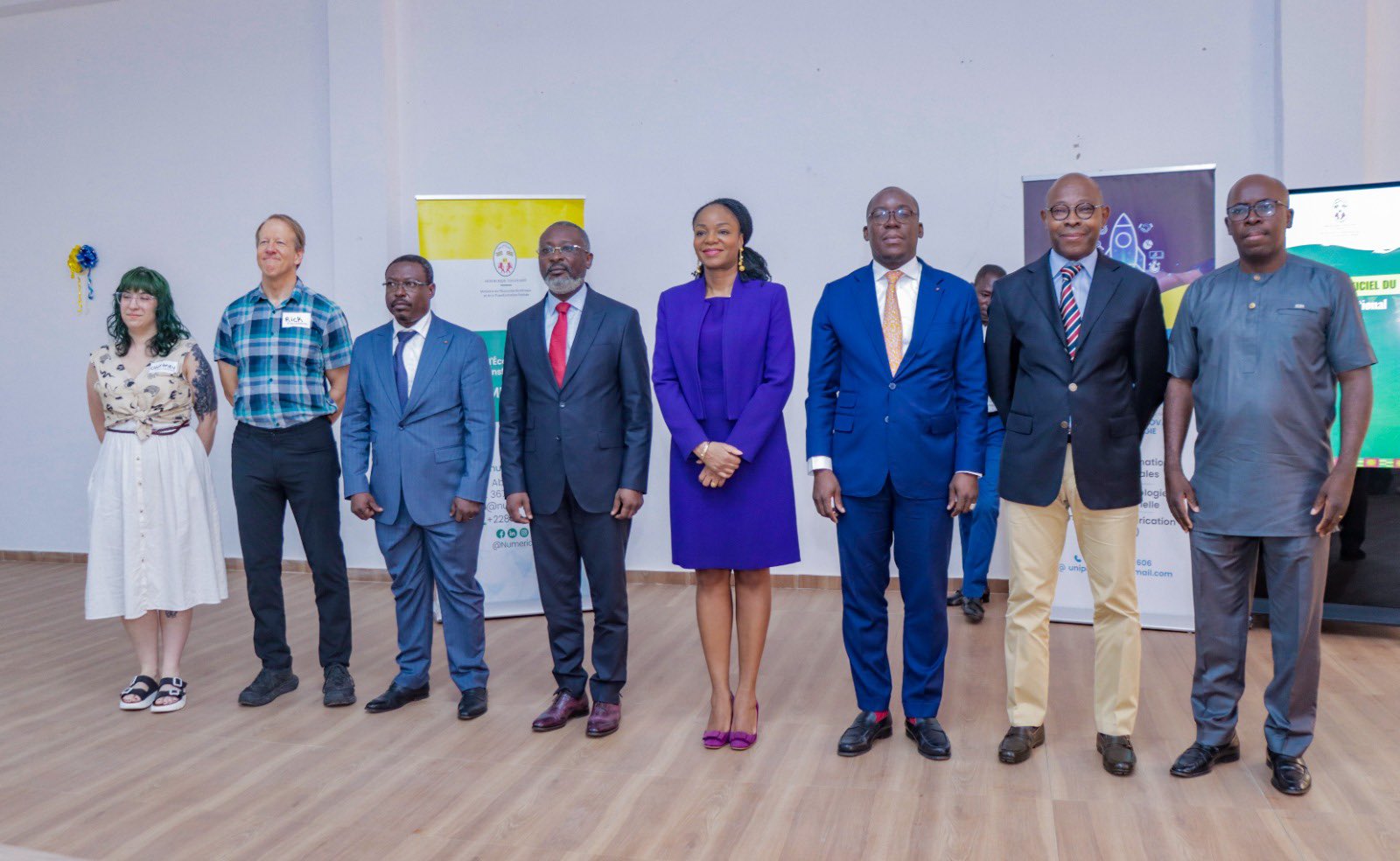 Le Togo lance un programme ambitieux pour former 15 000 étudiants en programmation et IA avec Kira Learning, se positionnant comme un hub technologique majeur en Afrique de l'Ouest.