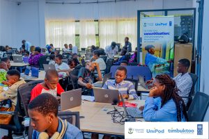 À travers le programme DeviPreneur, UniPod_Togo initie des enfants de 5 à 15 ans à la programmation, à l’électronique et à l’entrepreneuriat, nourrissant une nouvelle génération d’innovateurs engagés au cœur du Togo.
