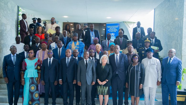 Inde-Togo : Un nouveau chapitre s'ouvre pour un partenariat stratégique L'ambassadeur indien Srh Fahmi entame sa mission au Togo, officialisant un partenariat stratégique entre l'Inde et le Togo qui vise à renforcer leur coopération bilatérale dans divers domaines. Lire la suite ici https://www.journaldutogo.com/inde-togo-un-nouveau-chapitre-souvre-pour-un-partenariat-strategique/