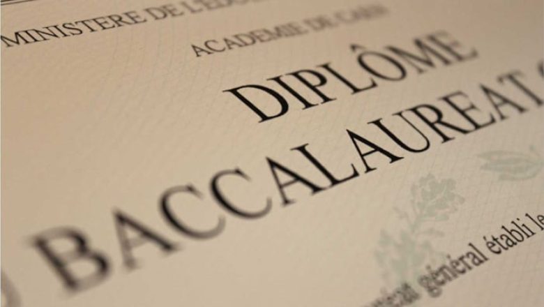 L’Office du Baccalauréat simplifie les démarches pour les diplômés 2025 en supprimant l’obligation de légaliser leurs documents officiels, une réforme saluée comme un tournant vers plus d'efficacité et d'accessibilité.