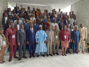 Le ministre Katari Foli-Bazi inaugure un atelier pour faire de l’élevage un levier de croissance inclusive.