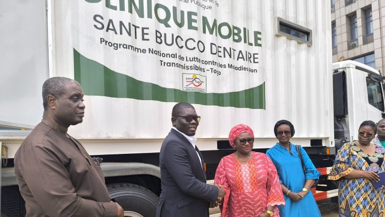 Deux cliniques mobiles spécialisées arrivent au Togo pour lutter contre la cécité évitable et améliorer la santé dentaire, au profit des communautés rurales.