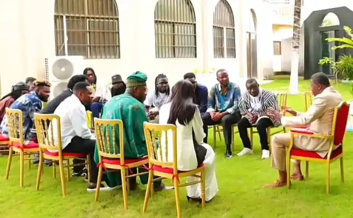 Le Togo amorce une nouvelle dynamique culturelle : Faure Gnassingbé engage les artistes dans une réflexion sur la structuration du secteur musical.