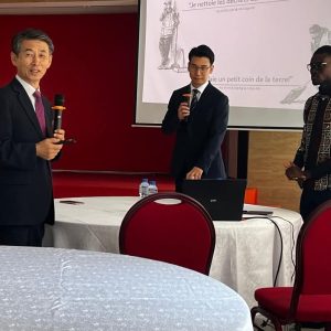À Lomé, l’IYF Togo a animé un atelier de formation sur le thème « Le rêve au service de la performance » pour le personnel du CETEF. 