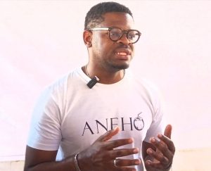 L'Association des Trois Royaumes a annoncé la création du Musée des Trônes et des Divinités Noires à Aného. Soutenu par des partenaires internationaux, ce lieu incarne la volonté de préserver le patrimoine Guin tout en dynamisant l’économie locale.