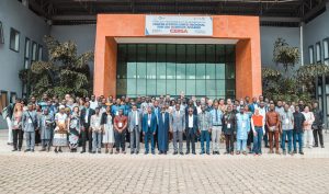 Lomé accueille l’ACP 2025, conférence africaine sur la physique fondamentale et appliquée. Un rendez-vous stratégique qui positionne le Togo comme un hub scientifique et moteur d’innovation pour le continent.