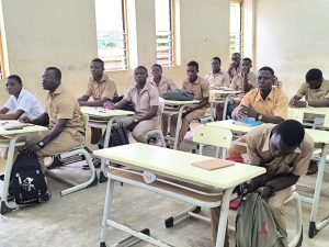 Le 15 septembre 2025, la rentrée scolaire au Togo débute sous le signe de la mobilisation. Dans la Préfecture des Lacs, les autorités locales 