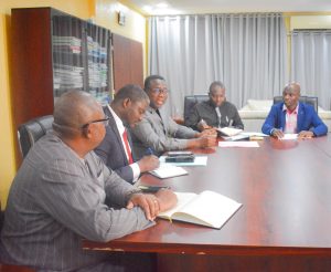 Le ministère de l’Administration Territoriale et la CNDH lancent un projet national de formation des chefs traditionnels pour lutter contre la stigmatisation et promouvoir les droits humains dans les cinq régions du Togo.