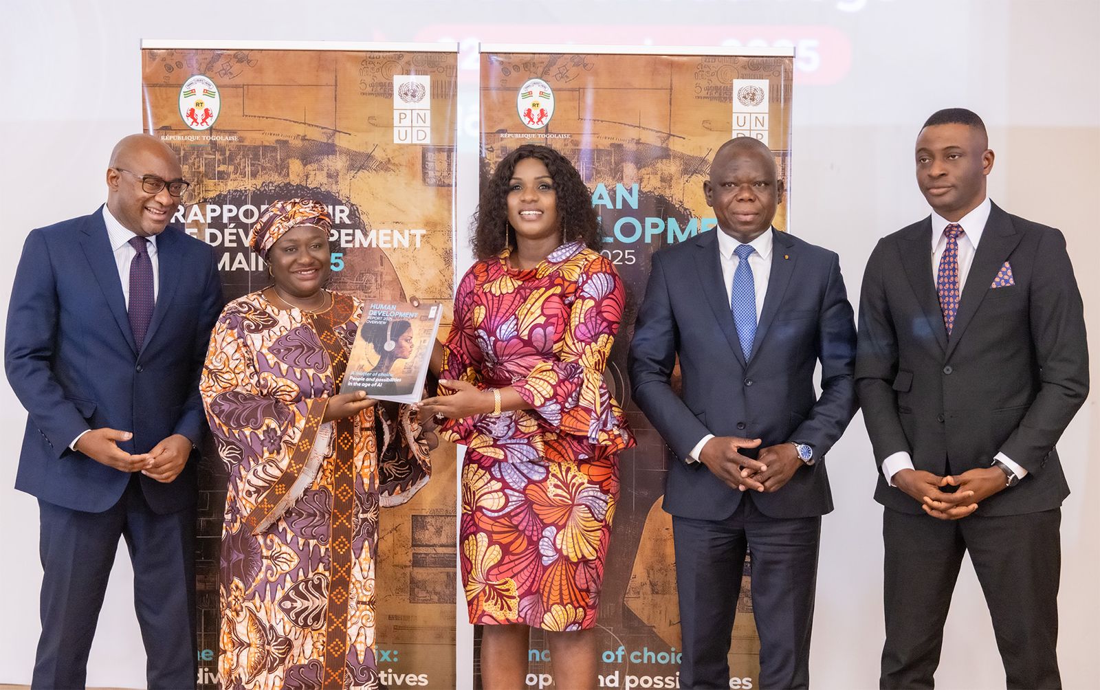 Le Togo a dévoilé son Rapport national sur le Développement Humain 2025, marquant une progression de son IDH et appelant à une gouvernance éthique de l’intelligence artificielle. Une réflexion stratégique sur l’humain à l’ère numérique.