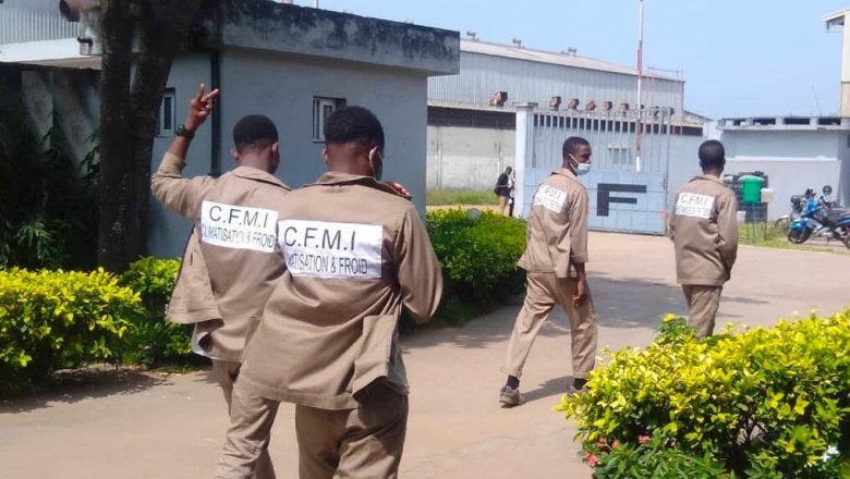 Le CFMI offre 500 bourses partielles pour la rentrée 2025-2026, renforçant l’insertion professionnelle des jeunes Togolais dans les métiers industriels. Inscriptions prolongées jusqu’au 15 septembre.