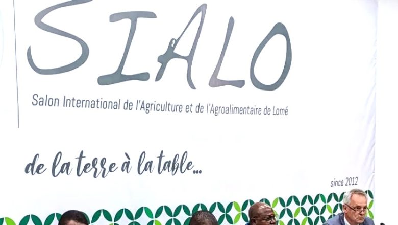 Le SIALO 2025 se tiendra à Lomé du 14 au 20 octobre. Un salon stratégique pour moderniser l’agriculture togolaise, valoriser les filières locales et renforcer la sécurité alimentaire par l’innovation.
