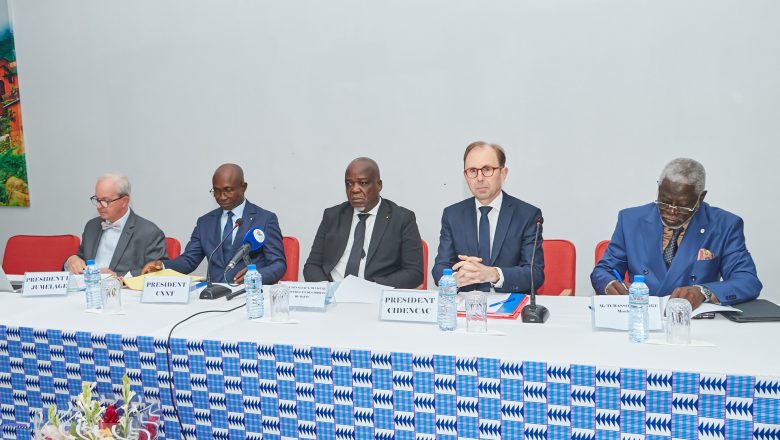 À Lomé, le Togo et la France célèbrent 20 ans de coopération notariale. Un partenariat stratégique au service de la décentralisation, de l’accès au droit et de l’innovation juridique.