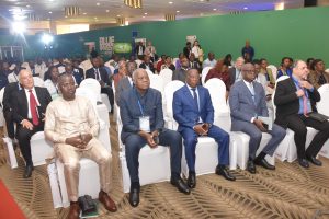 Lomé accueille le Forum BlueInvest Africa 2025, connectant 24 startups africaines à des investisseurs européens pour dynamiser l’économie bleue et positionner le Togo comme leader régional de la croissance verte.