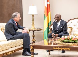 Lomé accueille les ambassadeurs du Royaume-Uni, des Philippines et d’Italie. Objectif : renforcer les partenariats économiques, logistiques