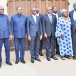 Le ministre Gilbert Bawara renforce la coopération avec la HAPLUCIA lors d’une visite stratégique à Lomé, réaffirmant l’engagement du gouvernement togolais pour une gouvernance transparente et une lutte accrue contre la corruption.