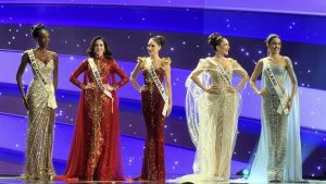La Mexicaine Fátima Bosch est Miss Univers 2025.  Parcours inspirant d'une humanitaire dont la victoire a été forgée par un "walk-out" historique et des controverses en Thaïlande.