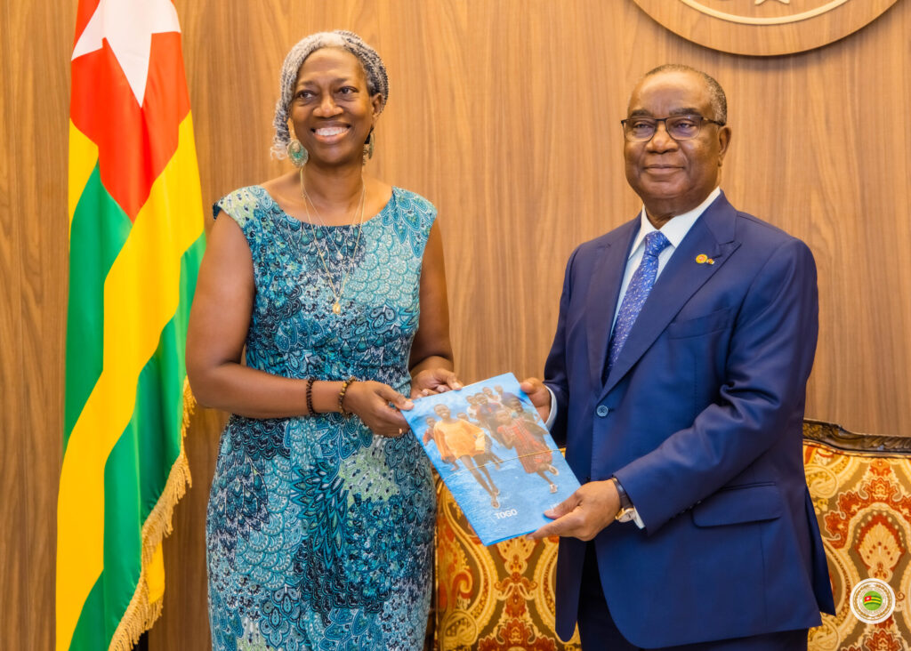Togo : Klassou reçoit la Chine, l'UE et l'UNICEF. L'Assemblée nationale renforce sa coopération en matière d'économie, de sécurité et de droits de l'enfant.