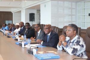 Faure Gnassingbé lance le budget 2026 avec un avant-projet axé sur l’innovation, l’inclusion et la transparence. Le Togo amorce une nouvelle dynamique économique sous la Ve République.