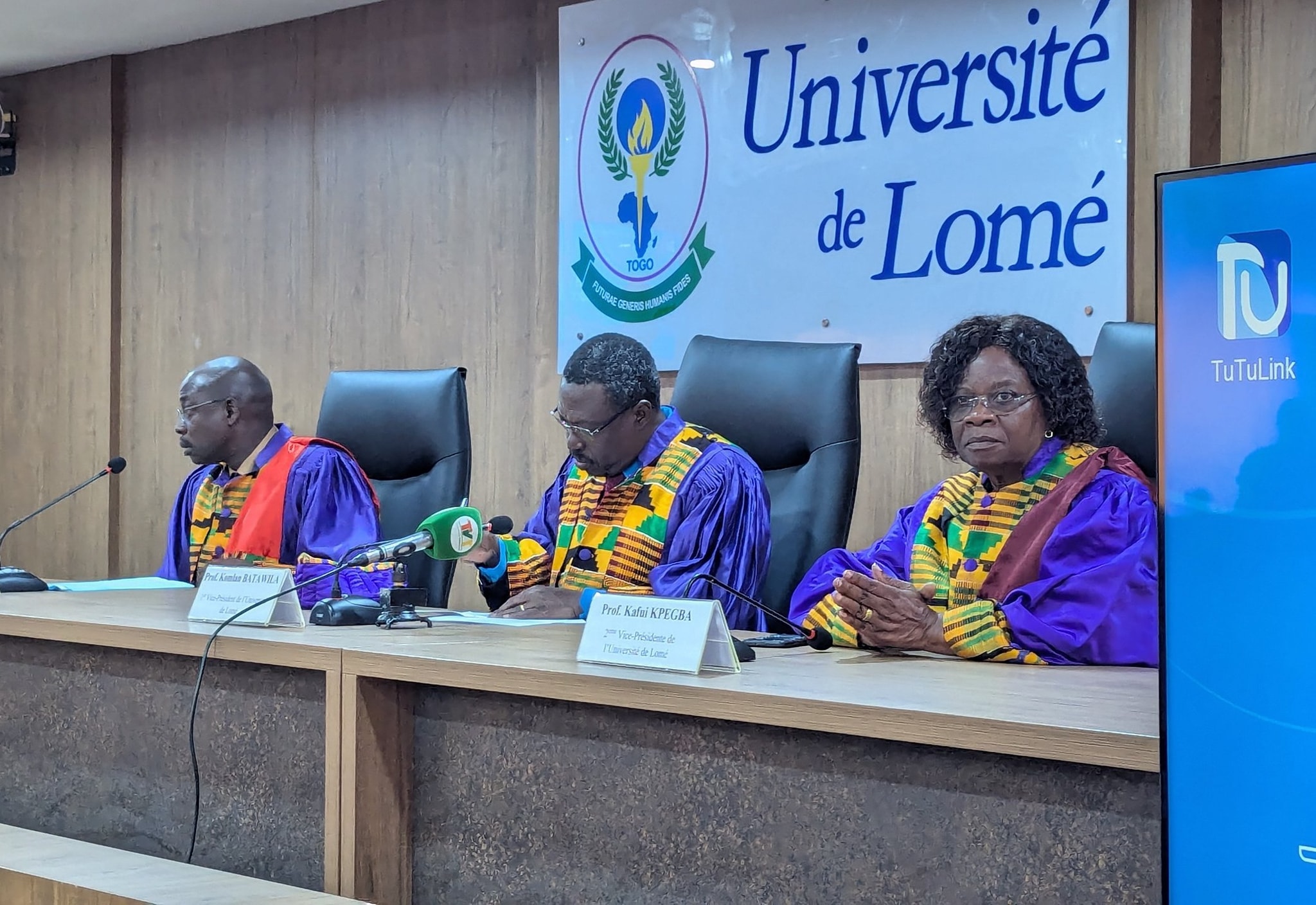 Université de Lomé : La Rentrée doctorale 2025 met l'accent sur l'éthique face à l'IA générative. L'UL impose des référentiels clairs et une formation aux doctorants pour une recherche intègre.