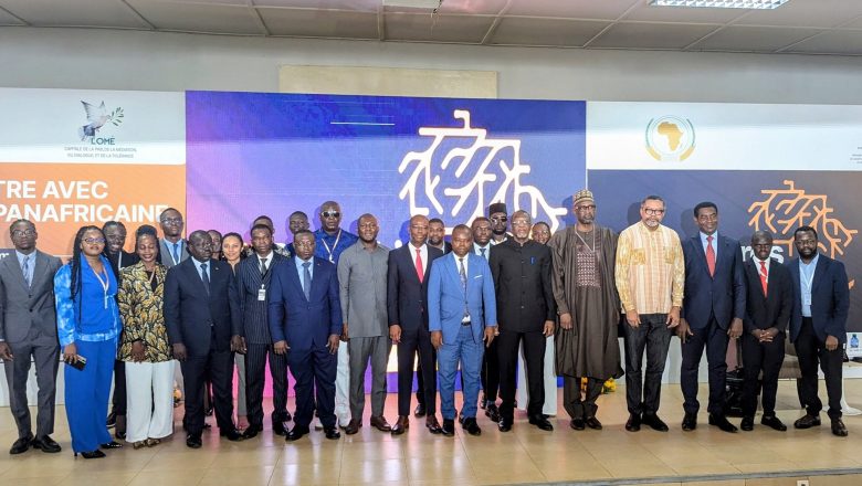 L'Université de Lomé a accueilli un débat majeur sur le panafricanisme avec les ministres des Affaires étrangères du Mali et du Niger (AES). L'enjeu : le rôle de la jeunesse dans la souveraineté africaine.