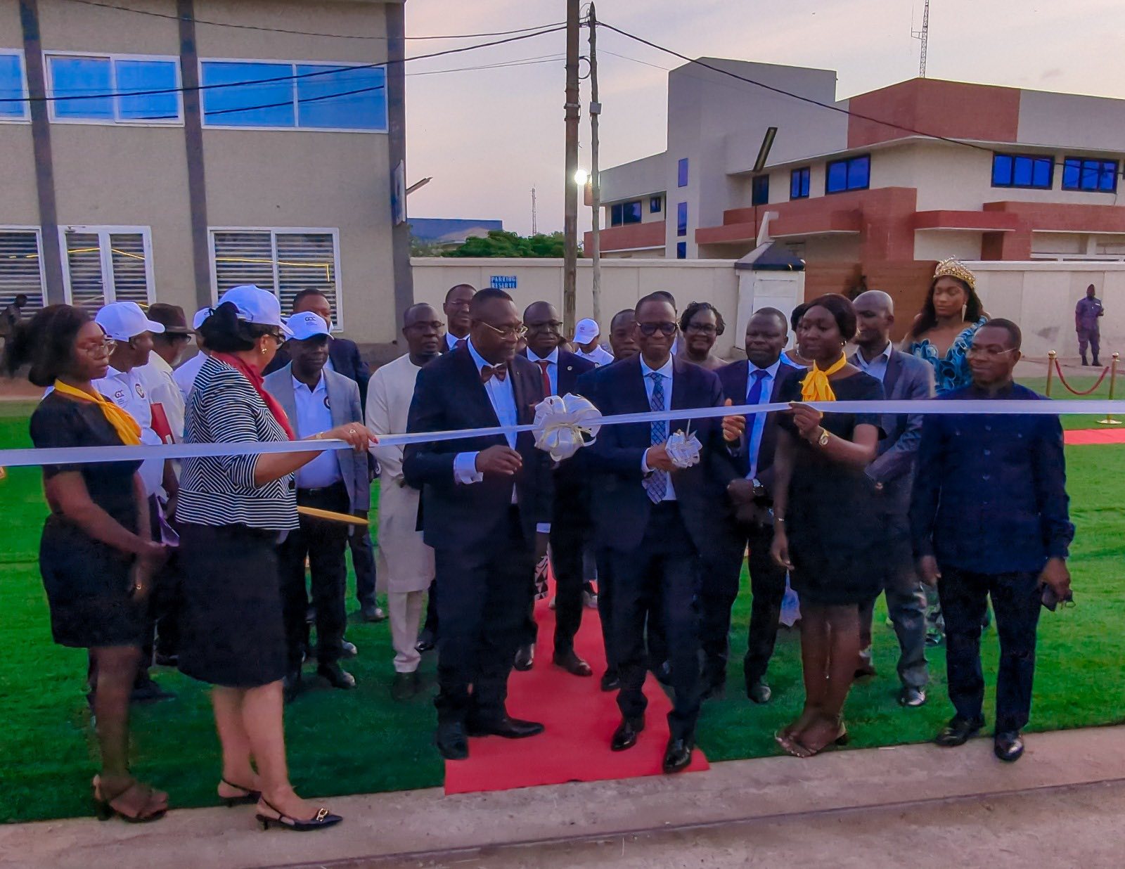 40 ans de succès pour la Grande Quinzaine Commerciale à Lomé : la CCI-Togo inaugure une édition record à Agbadahonou avec 220 stands, un espace Made in Togo et des distinctions pour les acteurs historiques