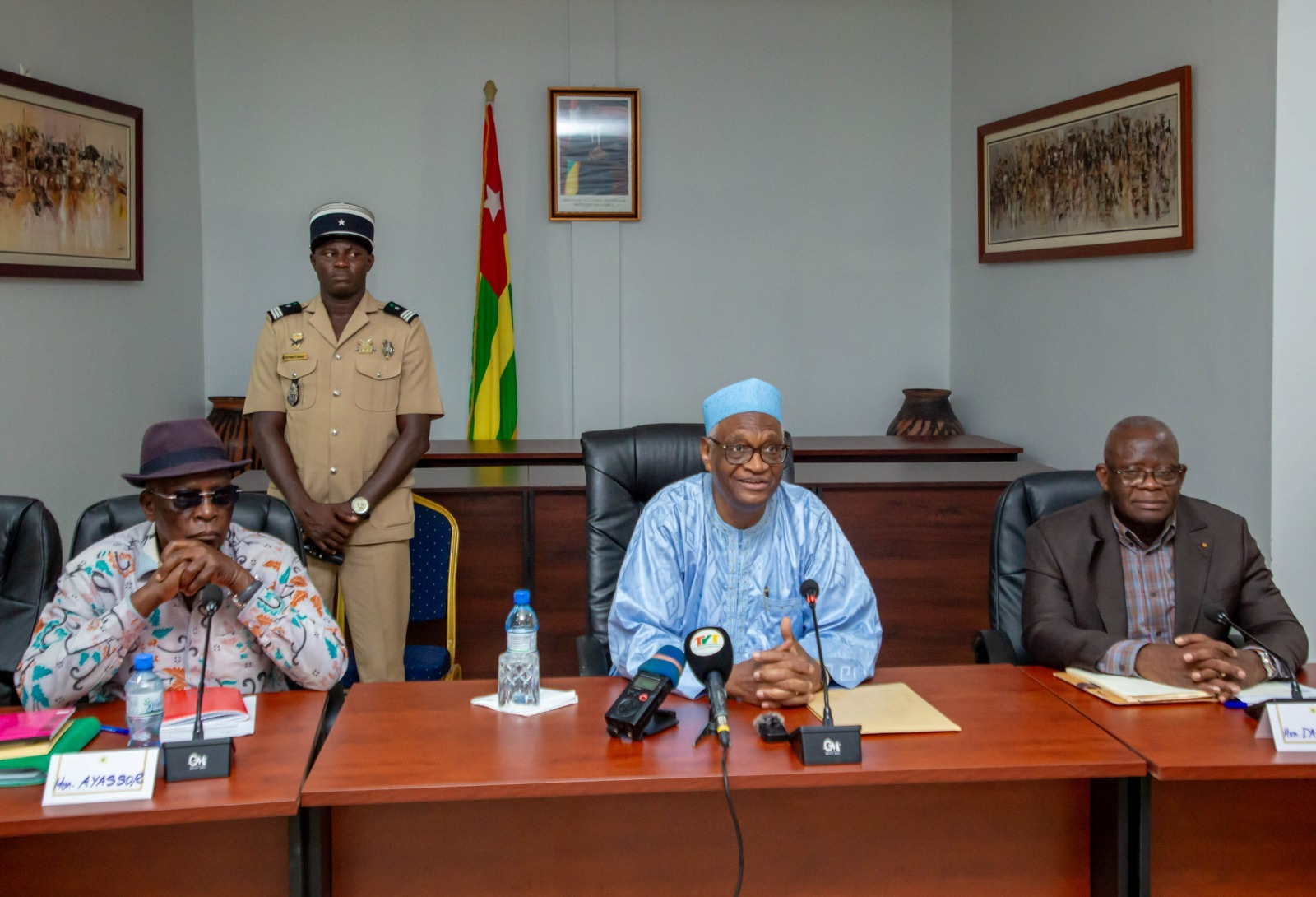 À Lomé, les sénateurs togolais renforcent leurs compétences en gouvernance législative et budgétisation sensible au genre pour des politiques plus inclusives.