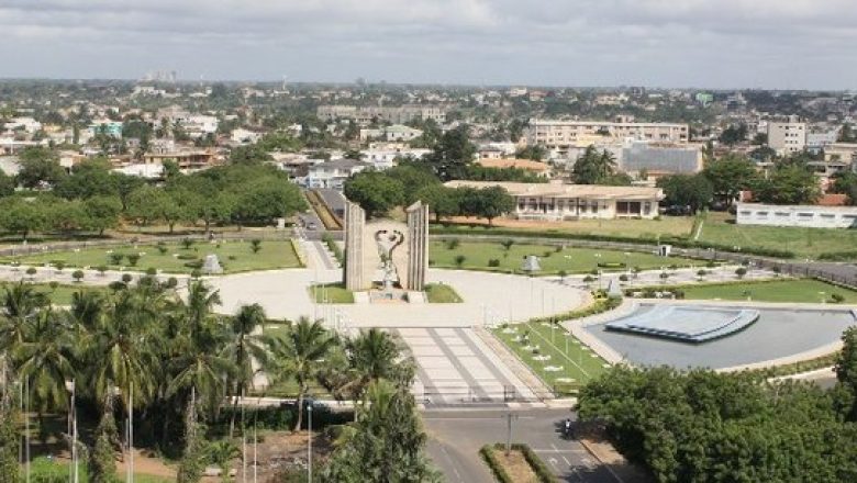 Lomé chute dans le classement des villes propres. Un fiasco de la gestion des déchets au Togo qui contraste avec le succès de Cotonou.