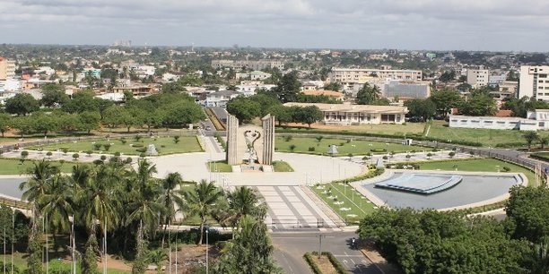 Lomé chute dans le classement des villes propres. Un fiasco de la gestion des déchets au Togo qui contraste avec le succès de Cotonou.