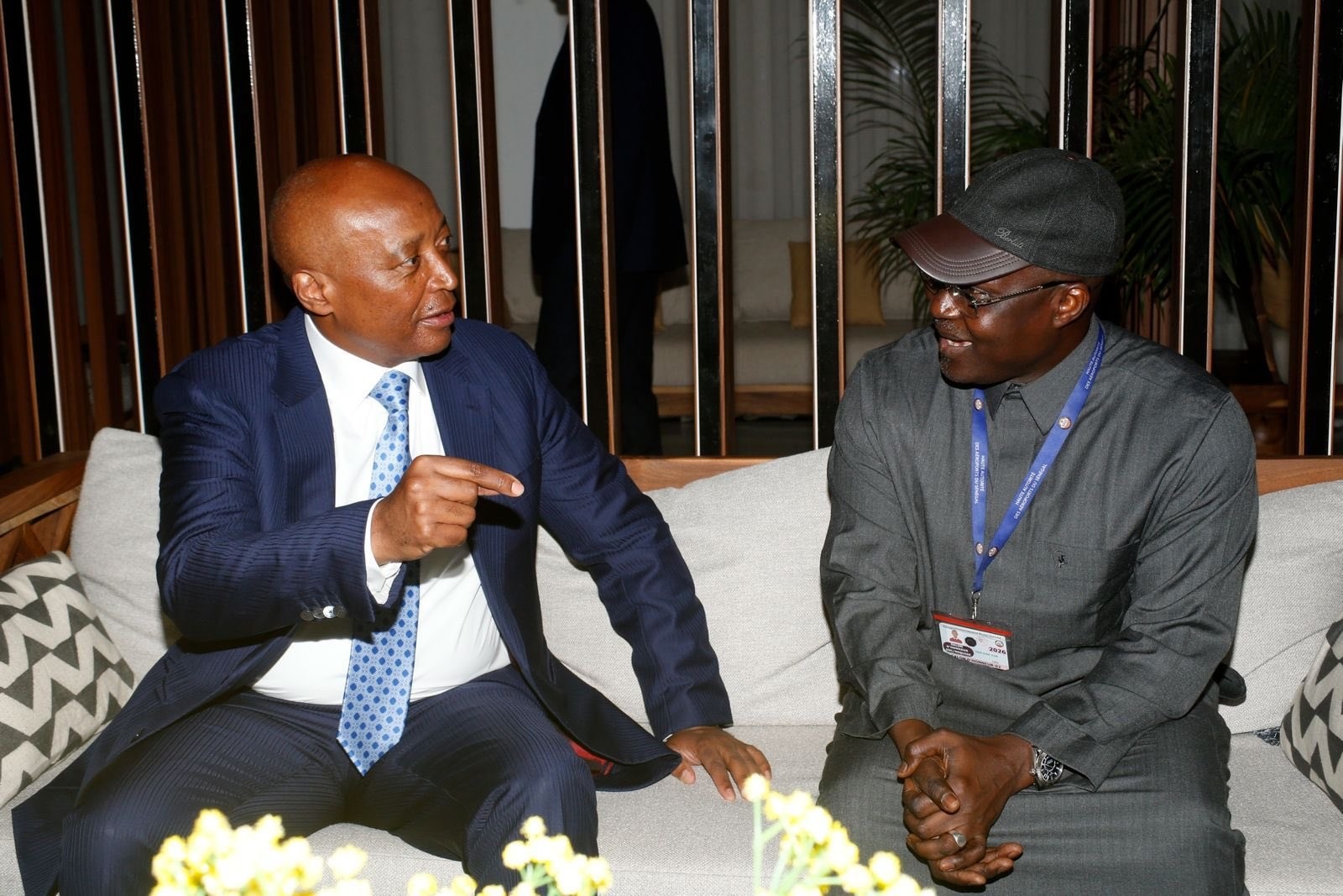 Visite de Patrice Motsepe à Dakar : une opération de déminage au cœur des tensions