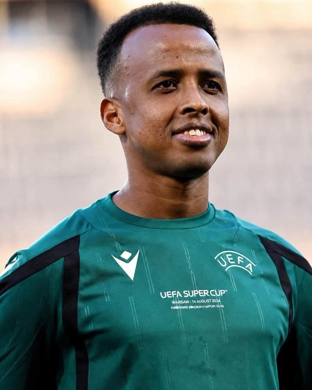 Omar Artan : premier arbitre africain en Supercoupe UEFA